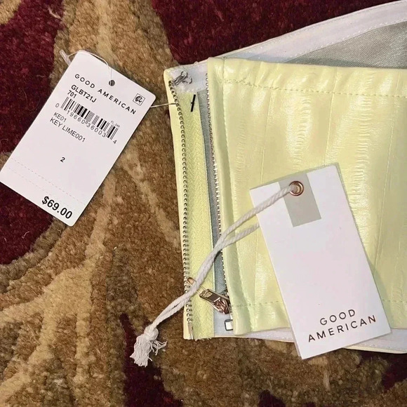 Good American Faux Leather Bandeau Top, Key Lime. Size 2. NEW WITH TAGS! - Picture 10 of 16